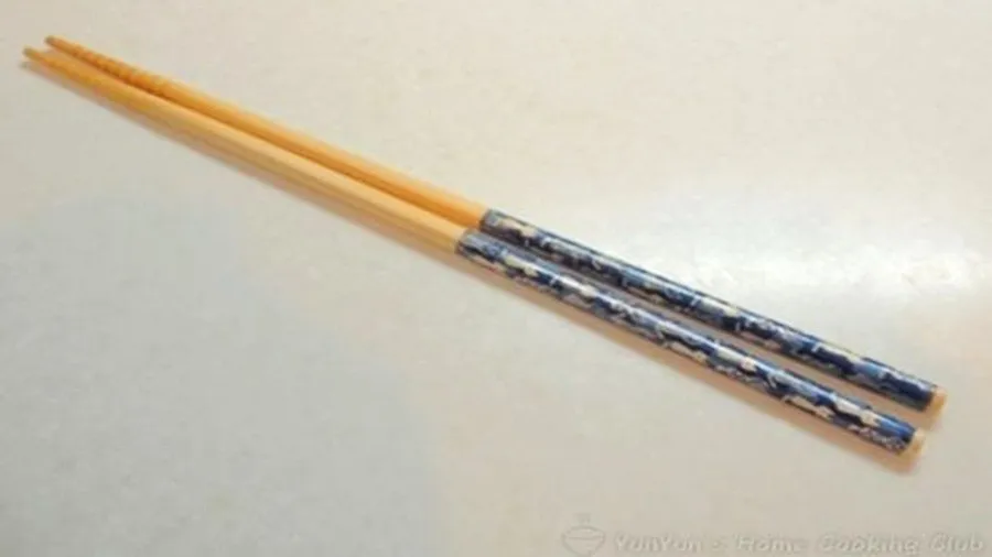 500ml量れる計量カップと大さじと小さじ。